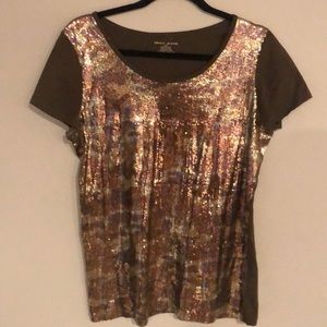 DKNY Jeans olive green tshirt